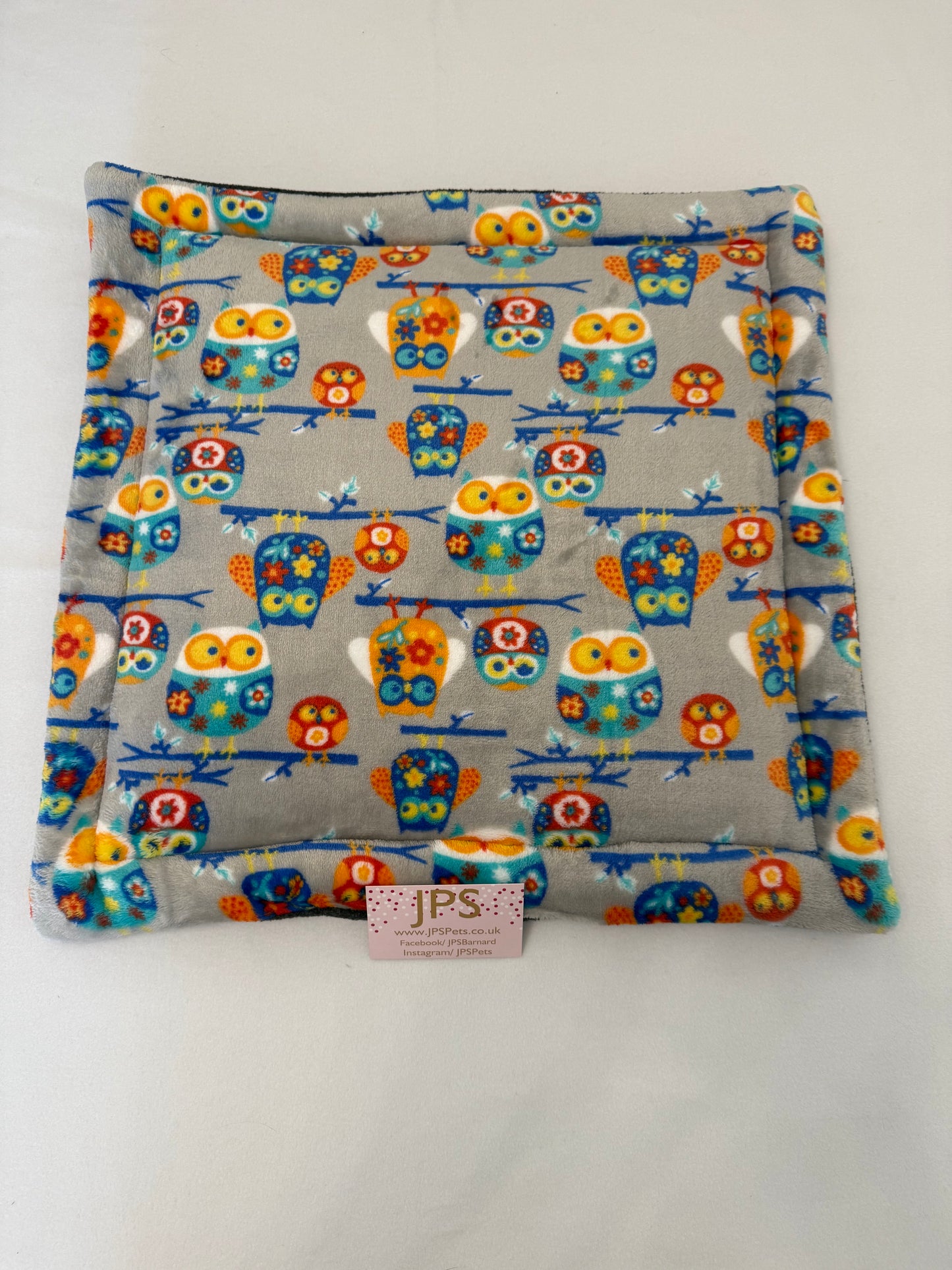 13 x 14 Lap pad - grey owl cuddle fleece & lilac