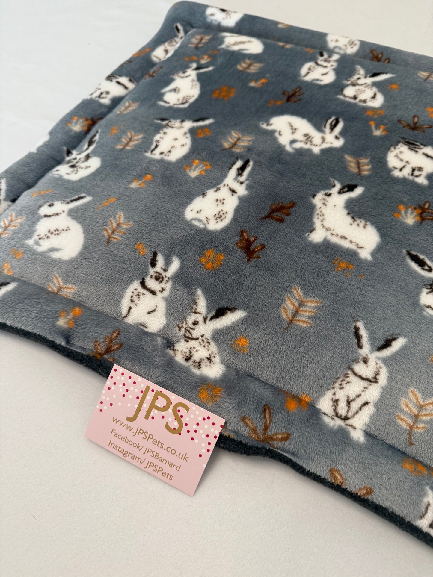 18 x 18 Inch Pad - Grey Bunny & dark charcoal grey