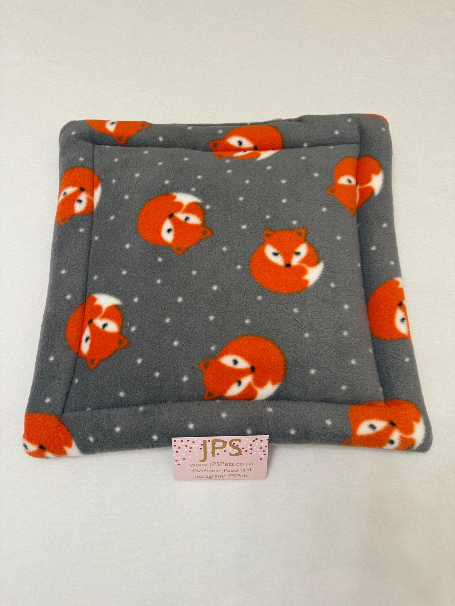 Lap pad 14 x 14 - grey fox and grey