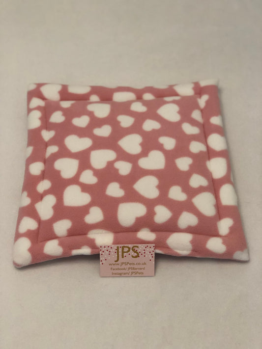 14 x 14 Inch Pad - Pink Hearts