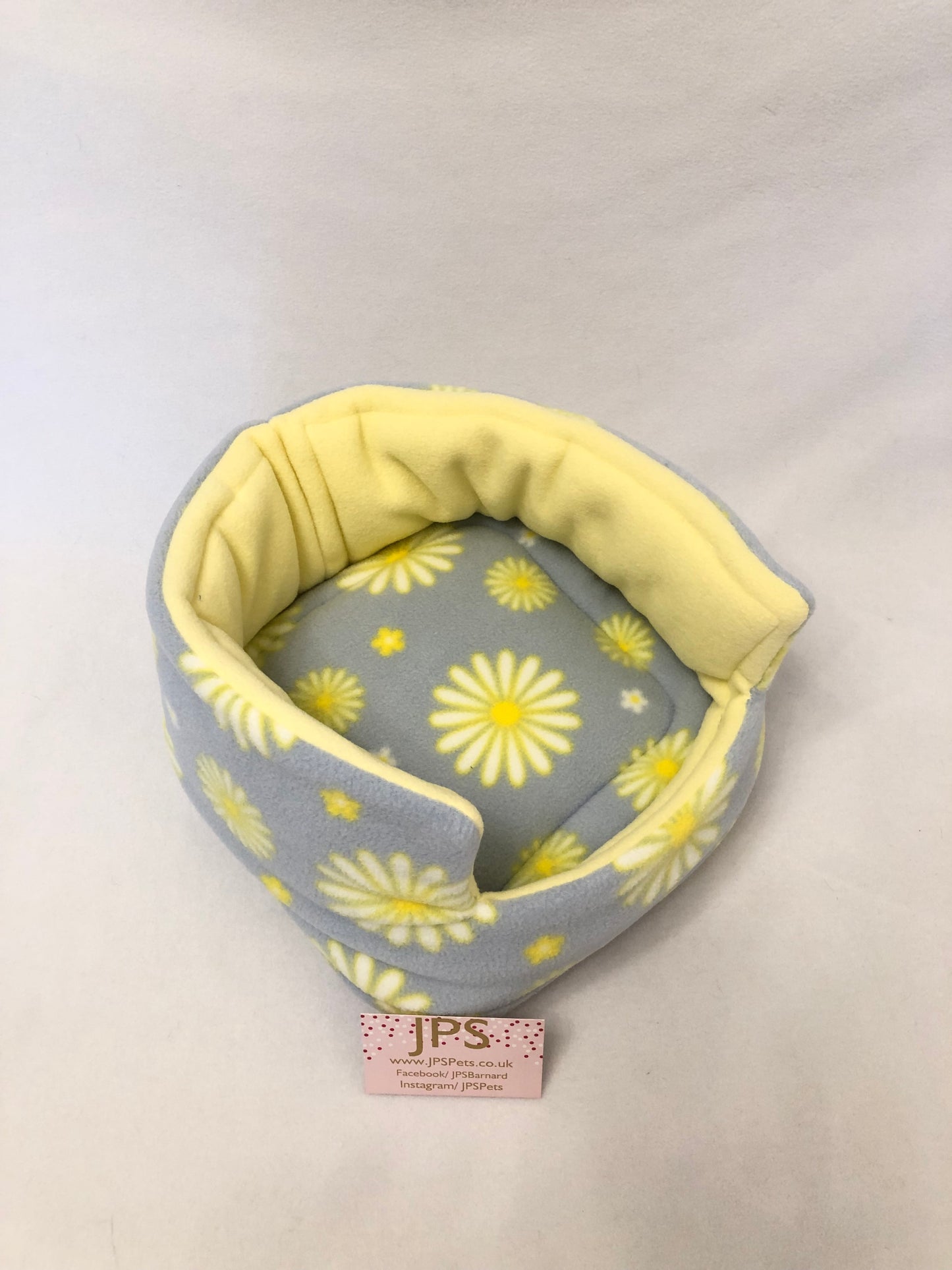 Cuddle Cup 11 Inch - Daisy & Lemon