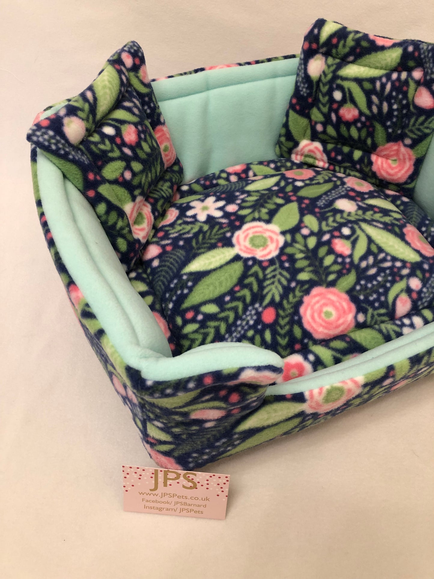 Sofa 13 x 11 inch - Night Garden & Mint