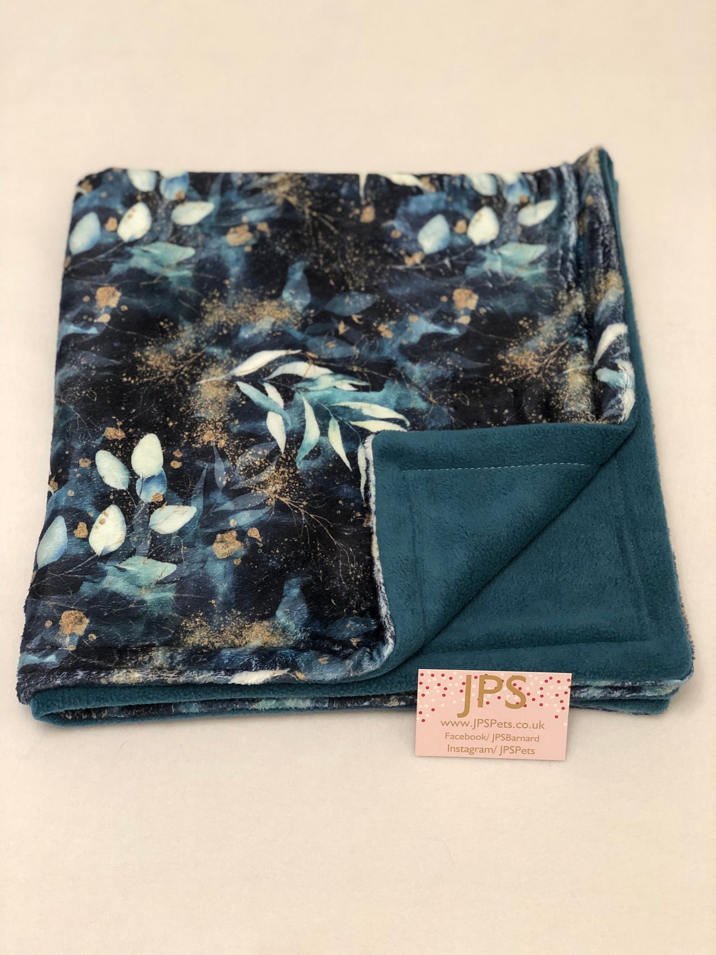 Blanket 28 x 28 inch - Gilded Gardens cuddle fleece & Sea Green