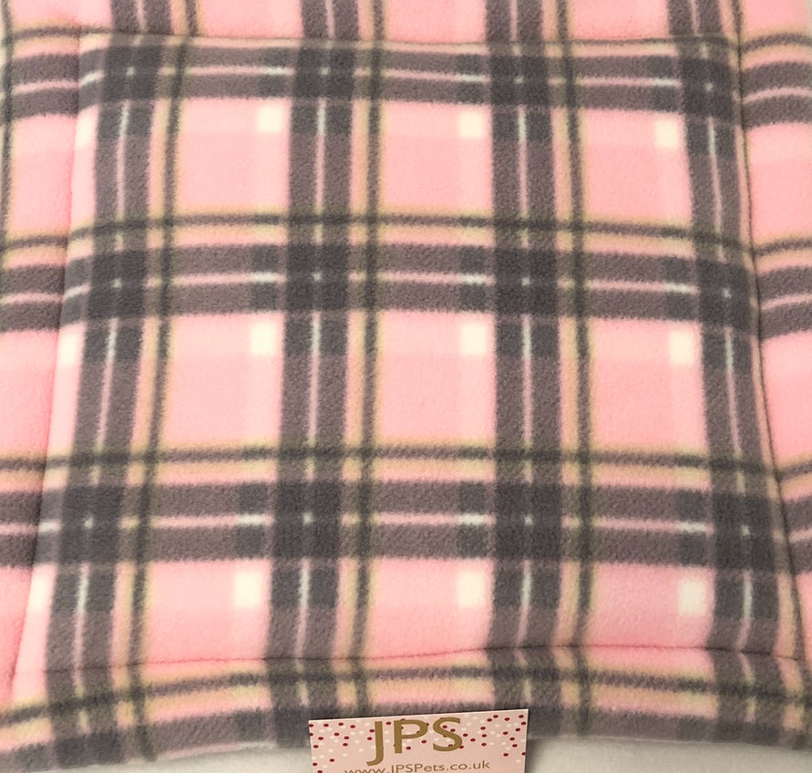 Blanket - pink tartan