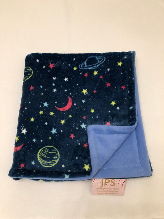 Blanket 28 x 28 inch - Space cuddle fleece & cornflower blue