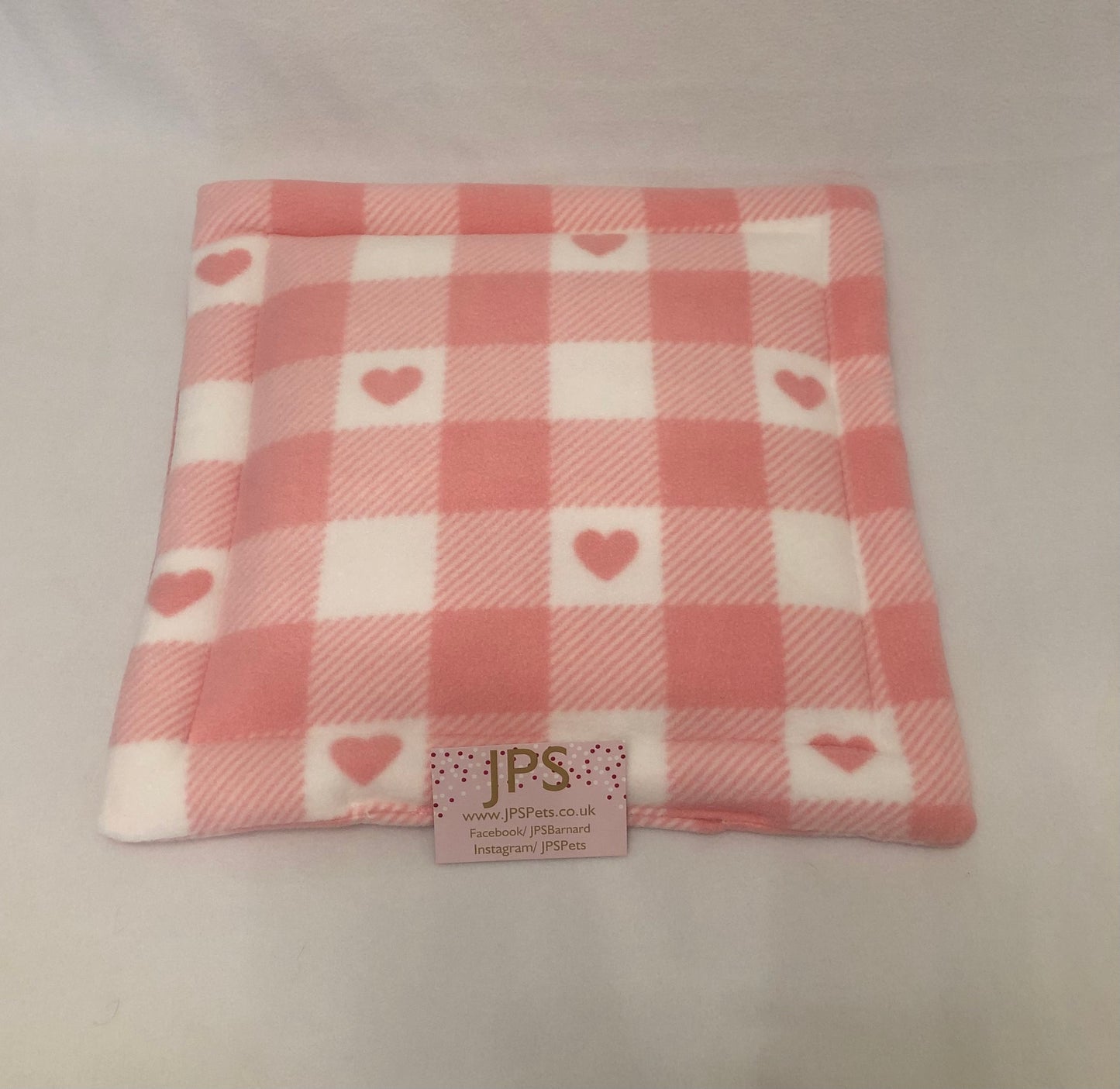 Pink heart chequered lap pad 14" x 14"