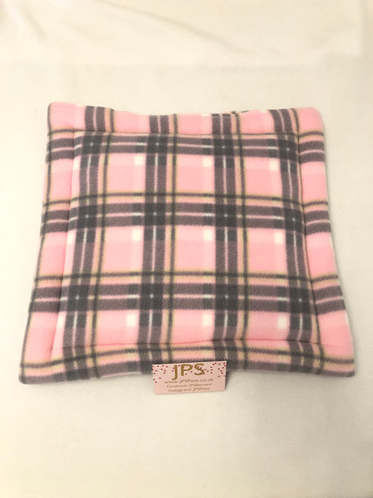 14 x 14 inch pad - Pink Tartan