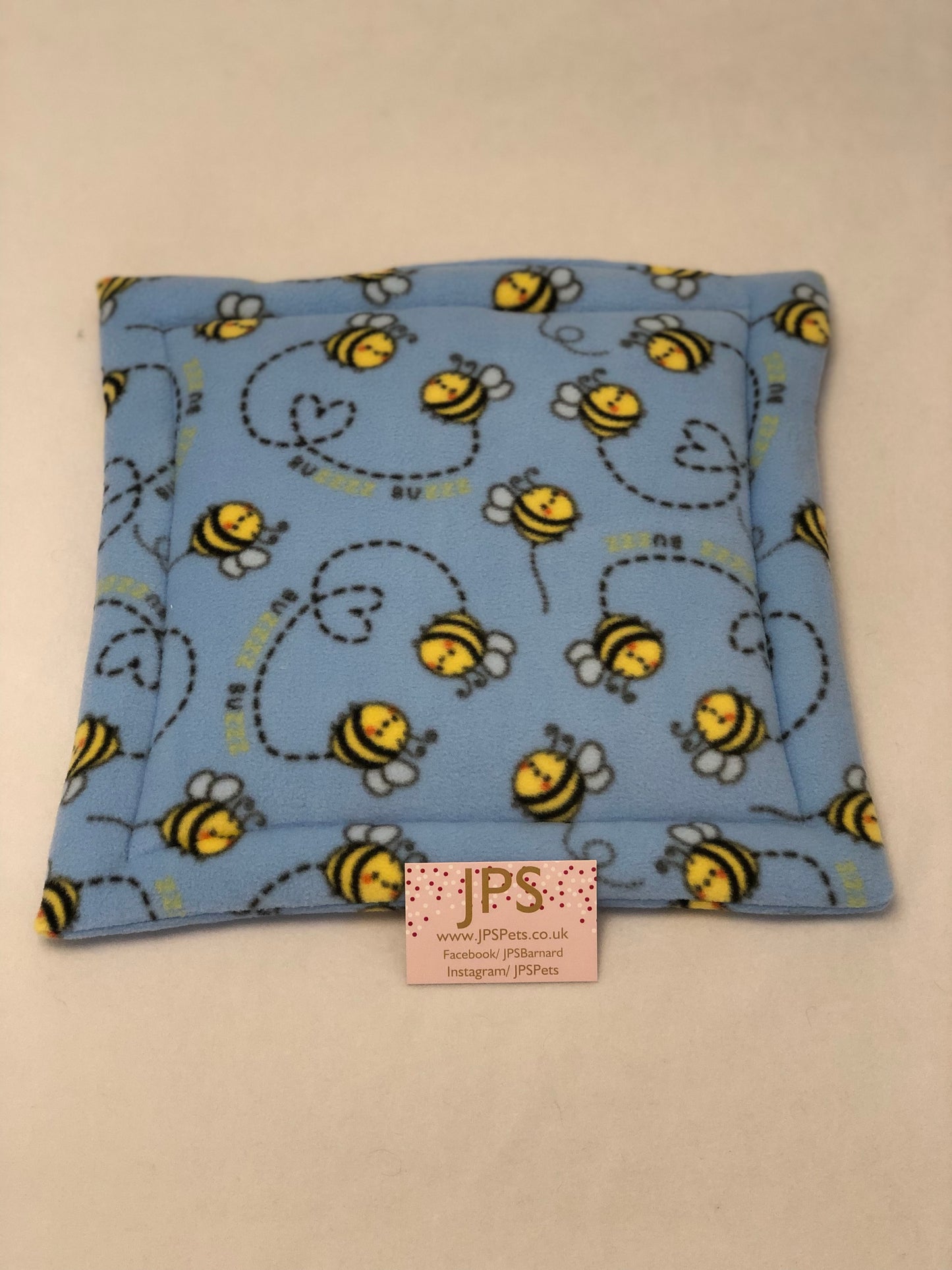 14 x 14 Inch Pad - Blue Bee