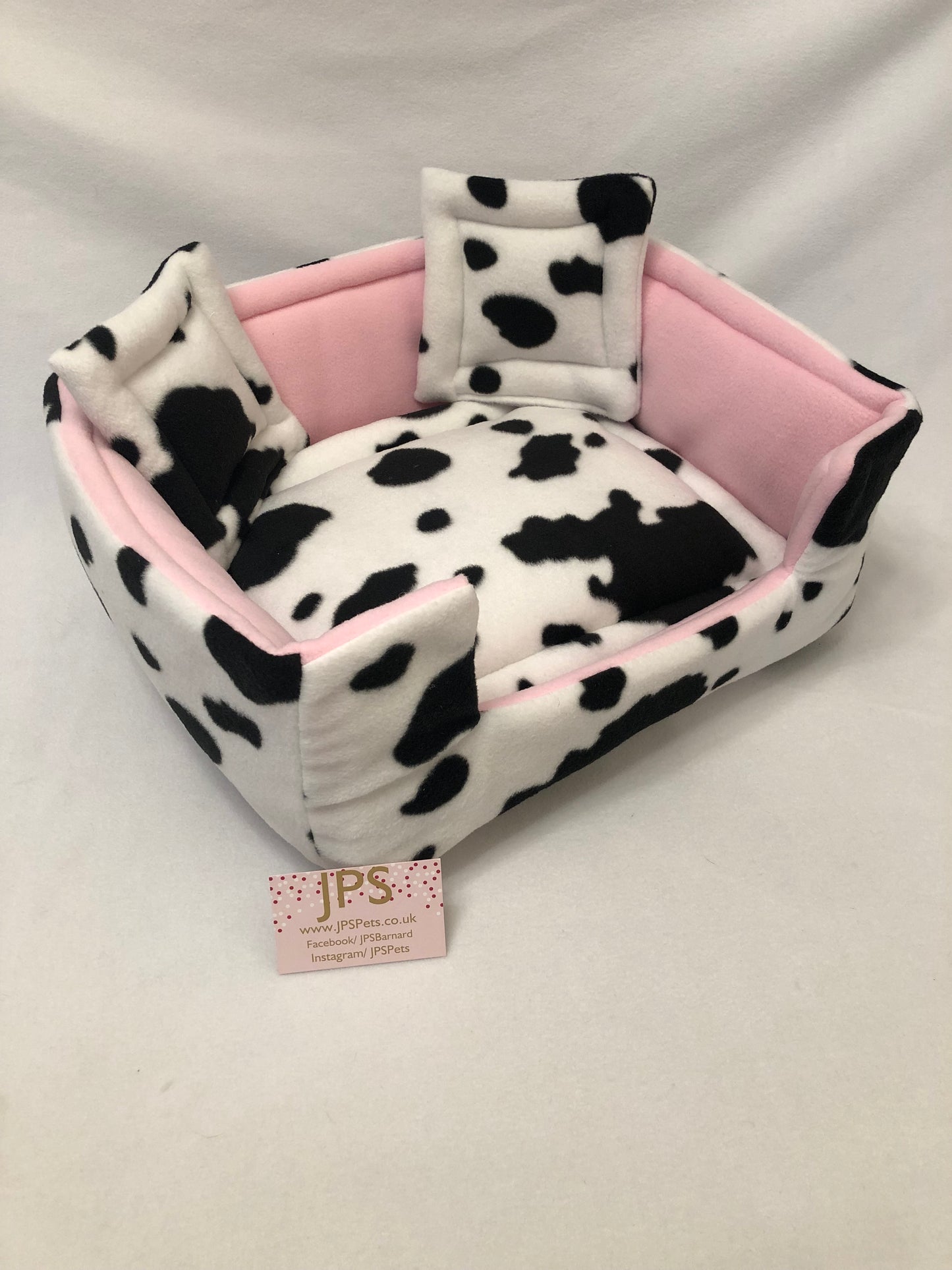 Sofa 16 x 13 x 6 inch - Cow print & Baby Pink