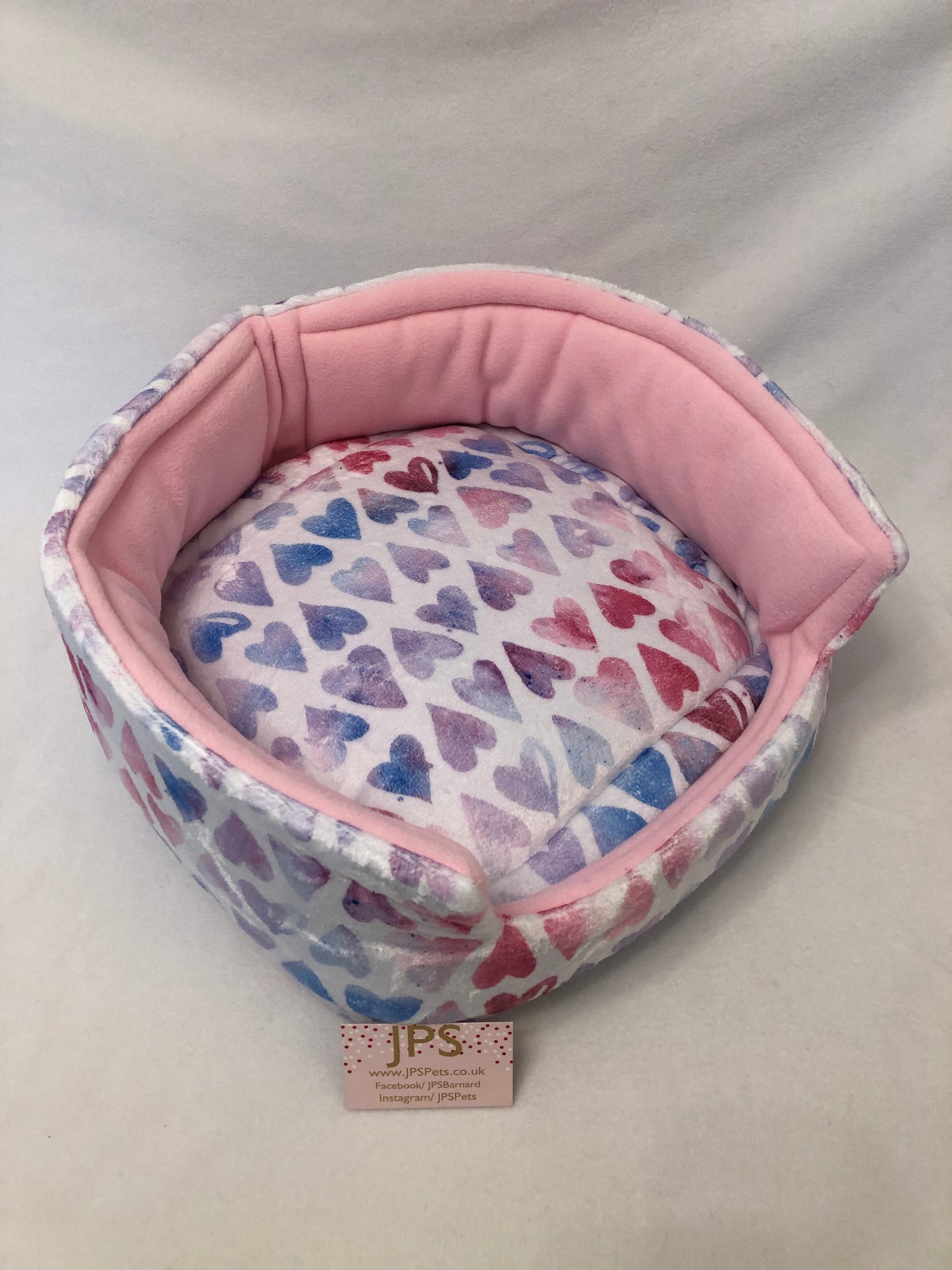 Cuddle Cup 16 Inch - Tinted hearts cuddle fleece & Baby Pink