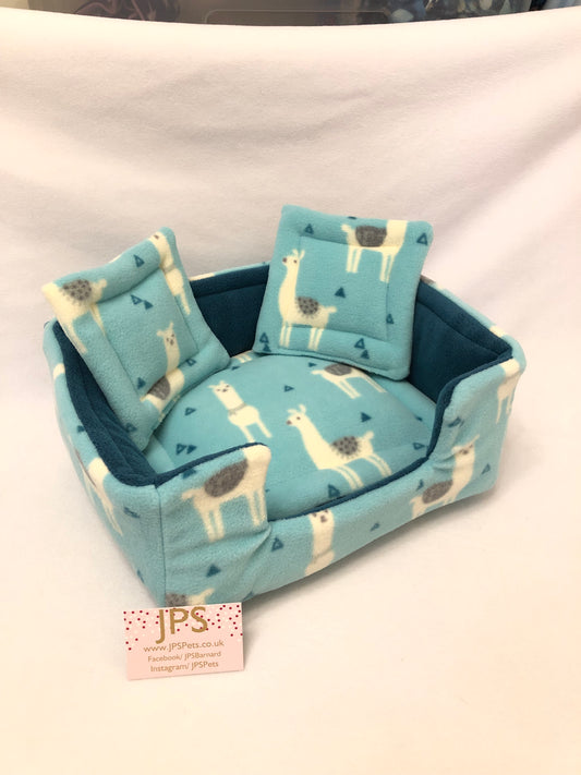 Sofa 13 x 11 inch - Mint Llama & sea green