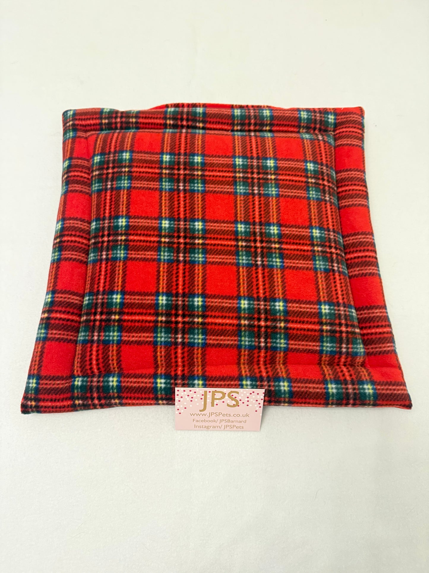 14” x 14” Inch Pad - red school tartan