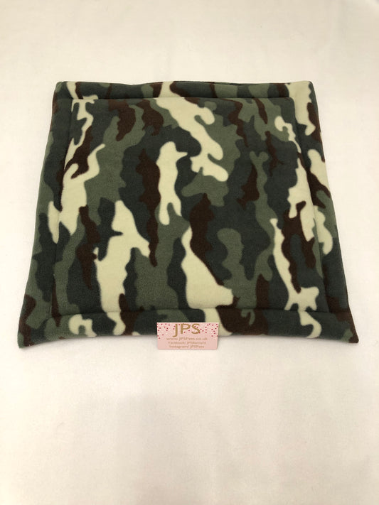 18x18 Inch camouflage Print Polar Fleece