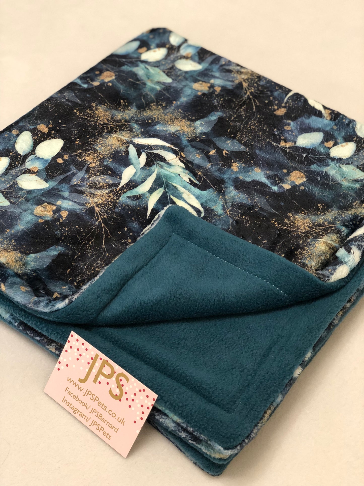 Blanket 28 x 28 inch - Gilded Gardens cuddle fleece & Sea Green