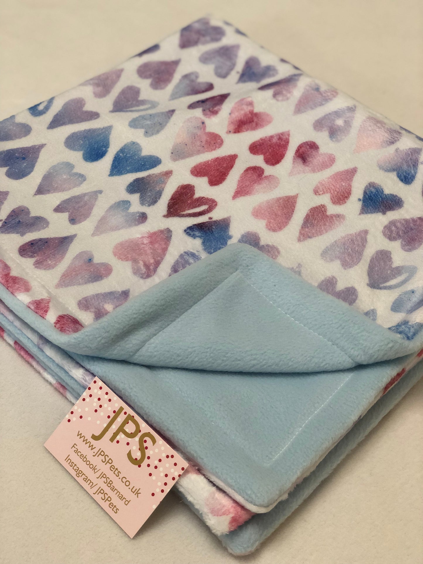 Blanket 28 x 28 inch - Tinted Hearts cuddle fleece & Baby Blue