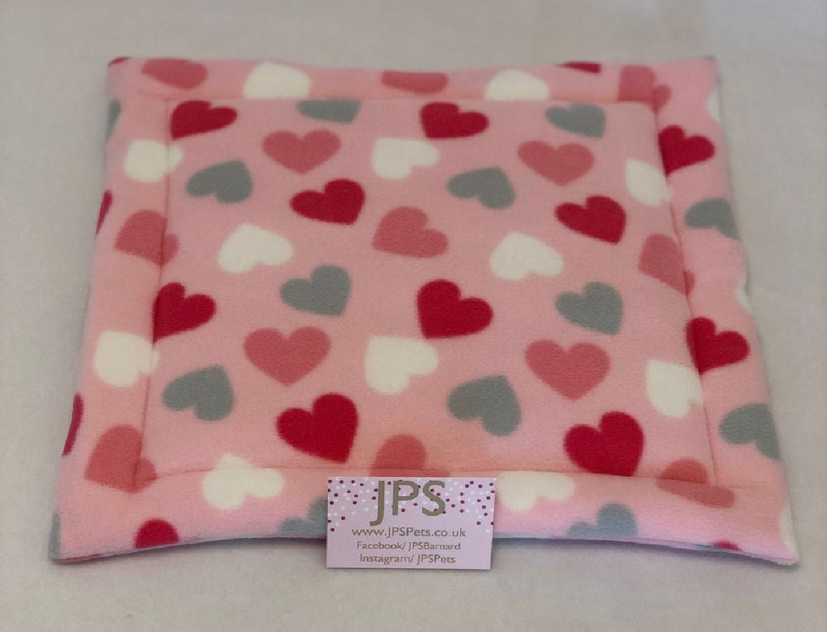 14” x 14” Inch Pad - Pink multi Hearts